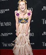 totally-elle-2015-trumbo-premiere-la-189.jpg