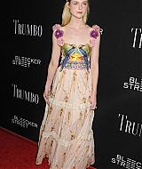 totally-elle-2015-trumbo-premiere-la-215.jpg