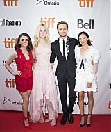 totallyelle-2017-09-09-maryshelley-tiff-premiere-153.jpg