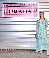 totally_elle_prada_19_launch_adds.jpg