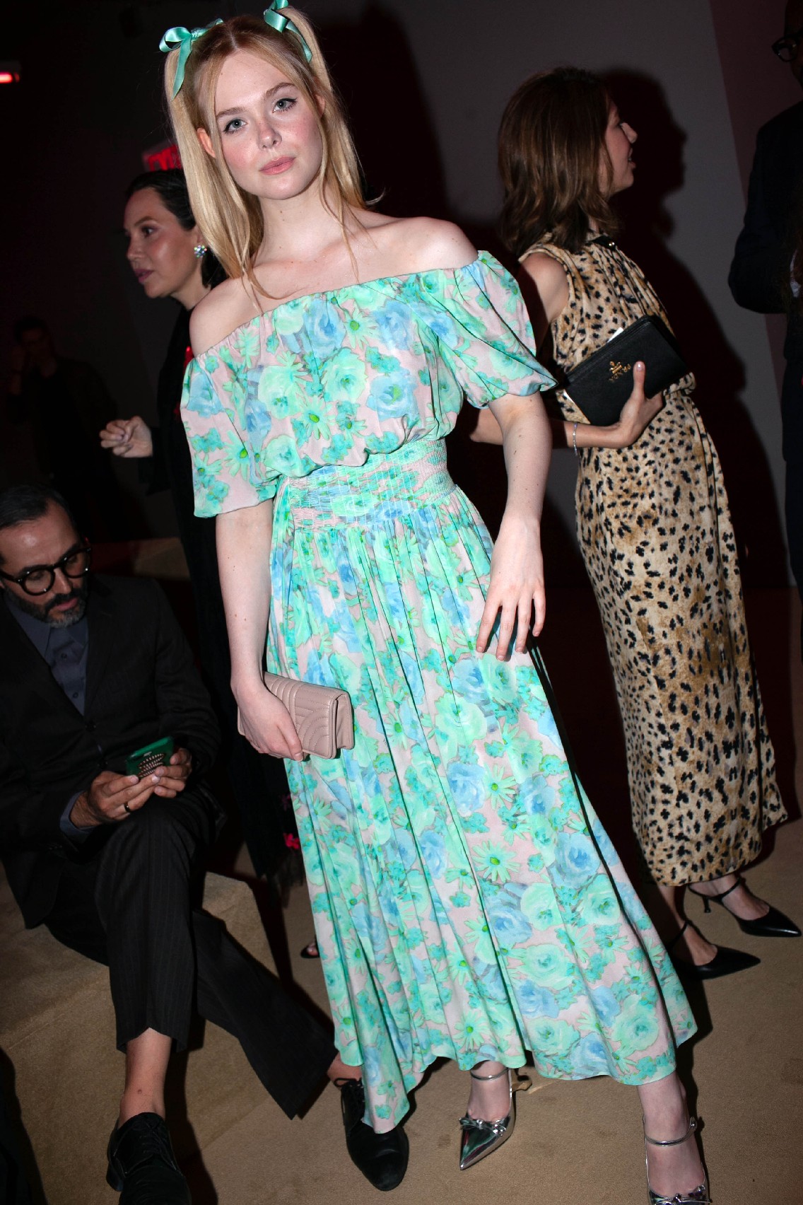 totally_elle_prada_19_launch_adds_19.jpg