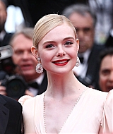 totally_elle_cannes_openingceremony_19__86.jpg