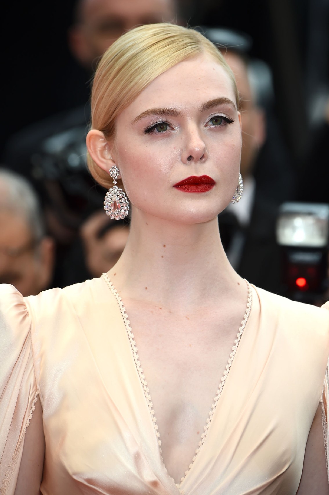 totally_elle_cannes_openingceremony_19__8.jpg