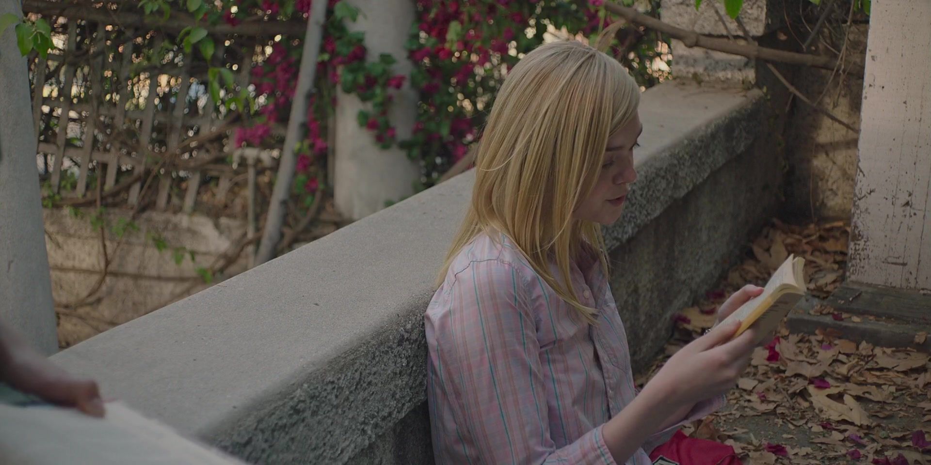 totallyelle-20thcenturywomen-screencaptures-259.jpg