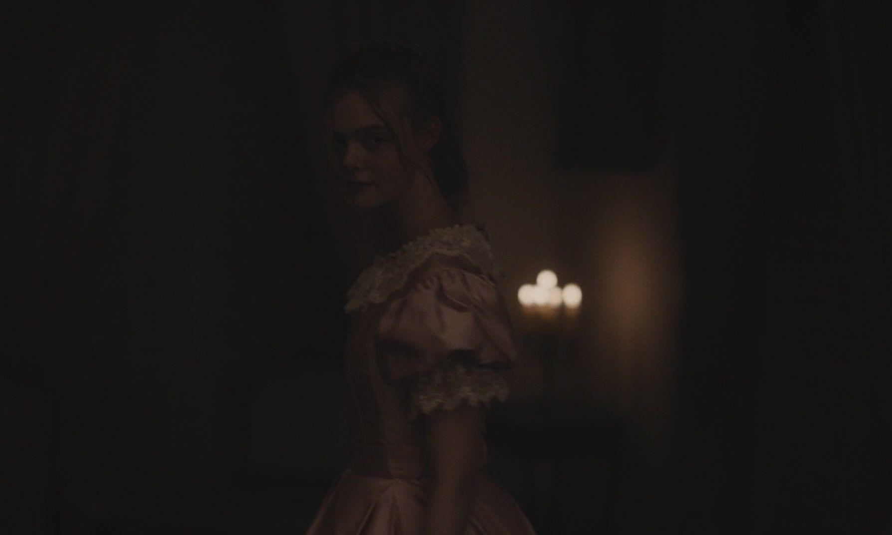 totallyelle-thebeguiled-screencaptures-137.jpg