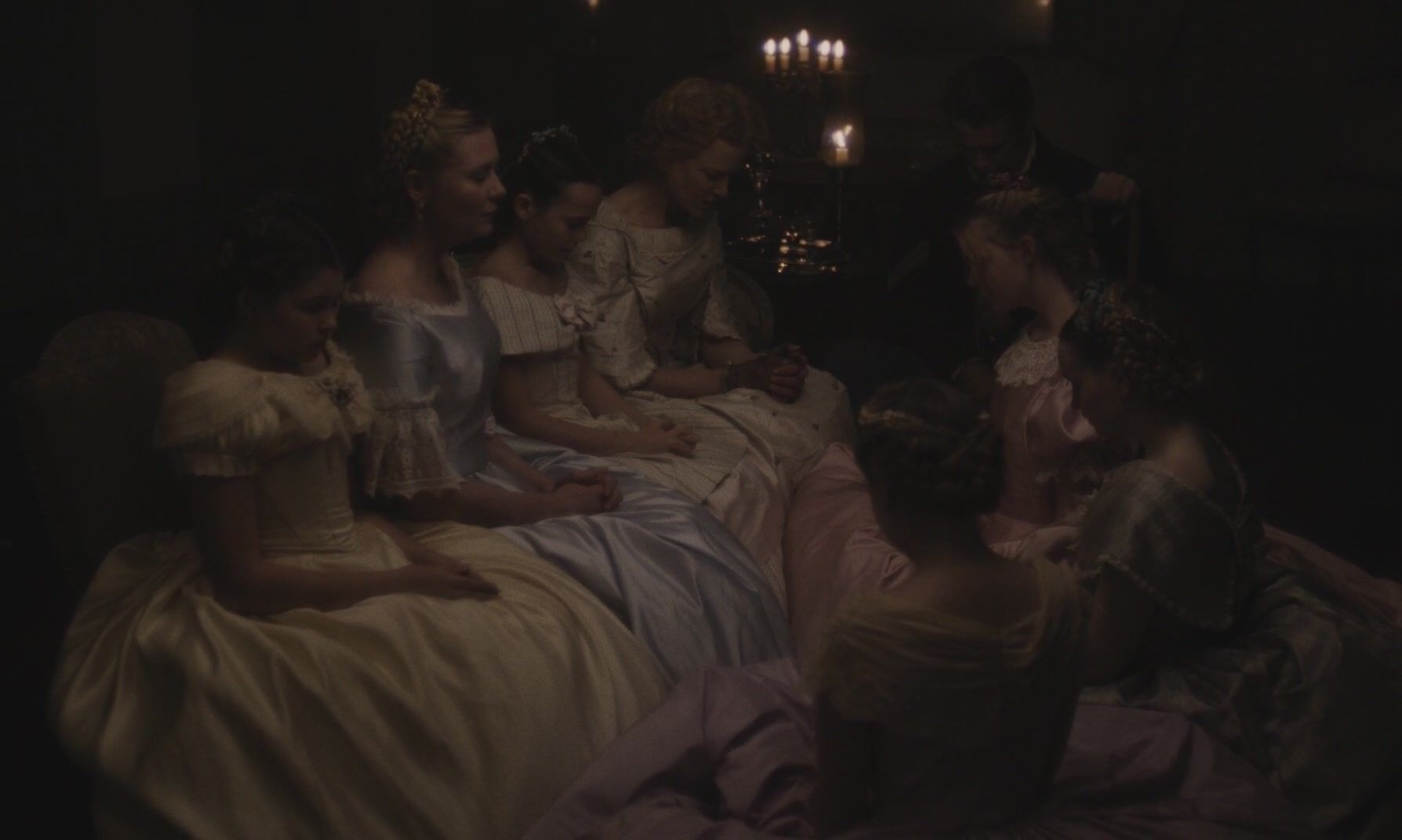 totallyelle-thebeguiled-screencaptures-141.jpg