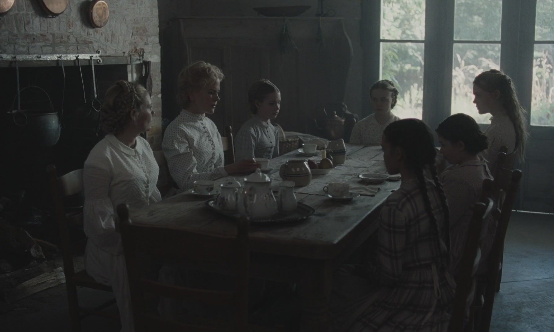 totallyelle-thebeguiled-screencaptures-158.jpg