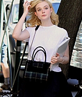 elle fanning, jude law, woody allen, new york, set, candids, september 28 2017