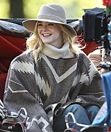 elle fanning, candids, woody allen, on set, new york city, october 12 2017