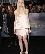 premieres_breakingdawnparttwo122.jpg