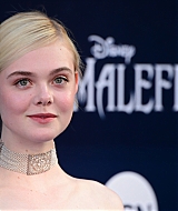 premieres_2014_maleficent_la_681.jpg