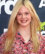 awards_mtvmovieawards122.jpg