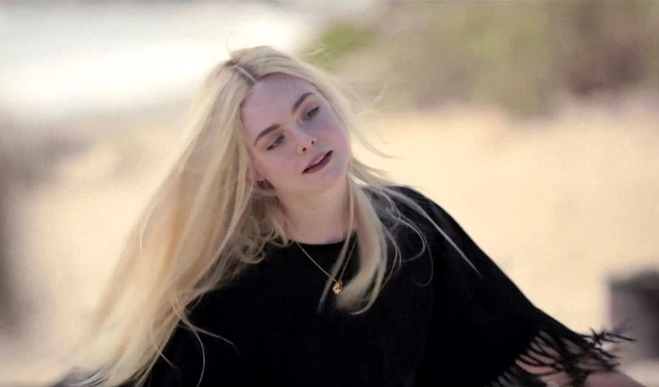 ellefanning_gingerrosa_1376.jpg