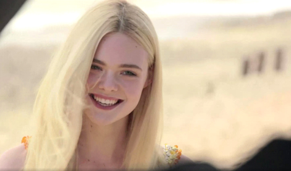 ellefanning_gingerrosa_1446.jpg