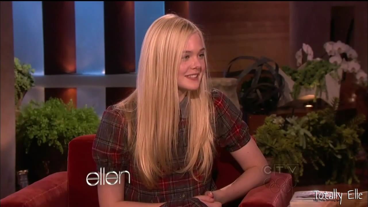 interviews_theellendegeneresshow2012Screencaps0087.jpg