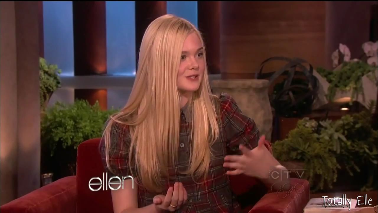 interviews_theellendegeneresshow2012Screencaps0182.jpg