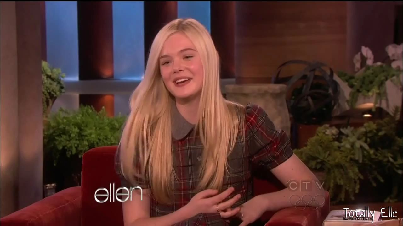 interviews_theellendegeneresshow2012Screencaps0207.jpg