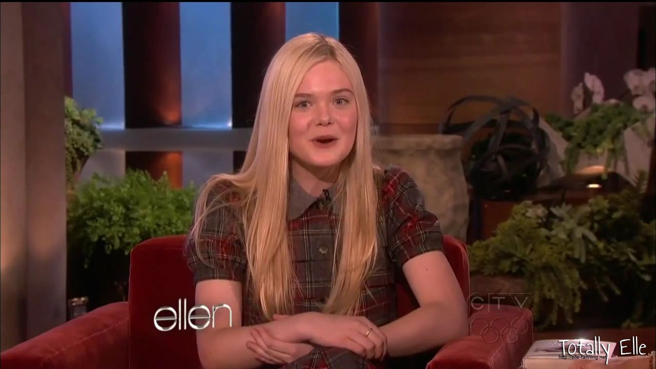 interviews_theellendegeneresshow2012Screencaps0244.jpg