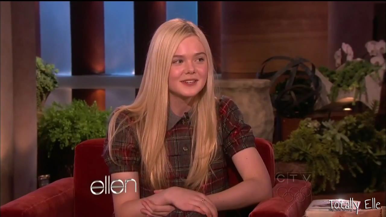 interviews_theellendegeneresshow2012Screencaps0247.jpg
