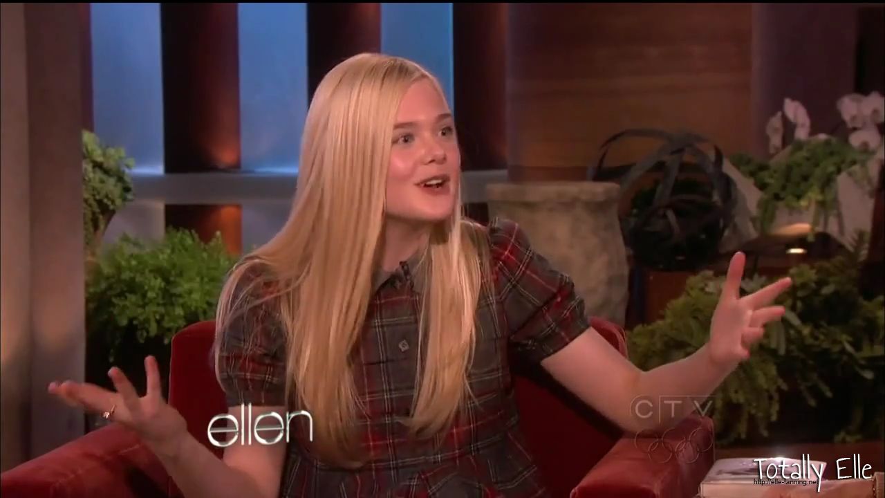 interviews_theellendegeneresshow2012Screencaps0250.jpg