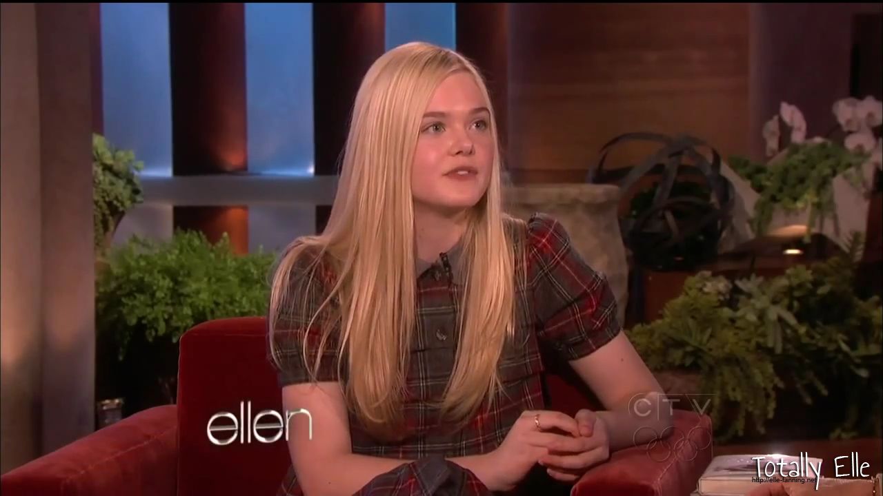 interviews_theellendegeneresshow2012Screencaps0318.jpg