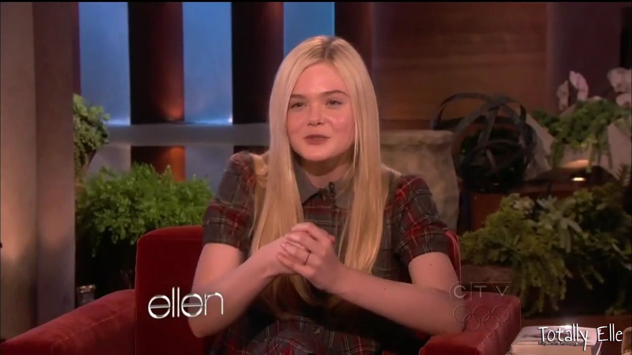 interviews_theellendegeneresshow2012Screencaps0452.jpg