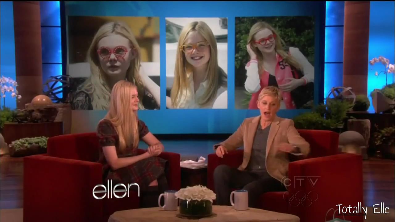 interviews_theellendegeneresshow2012Screencaps0550.jpg