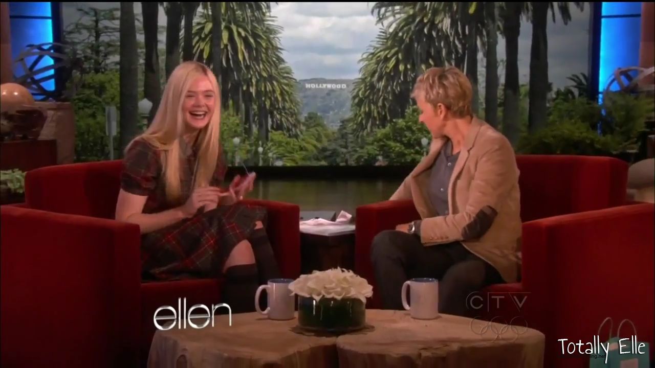 interviews_theellendegeneresshow2012Screencaps0641.jpg