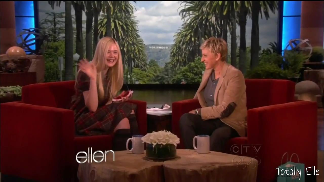 interviews_theellendegeneresshow2012Screencaps0643.jpg