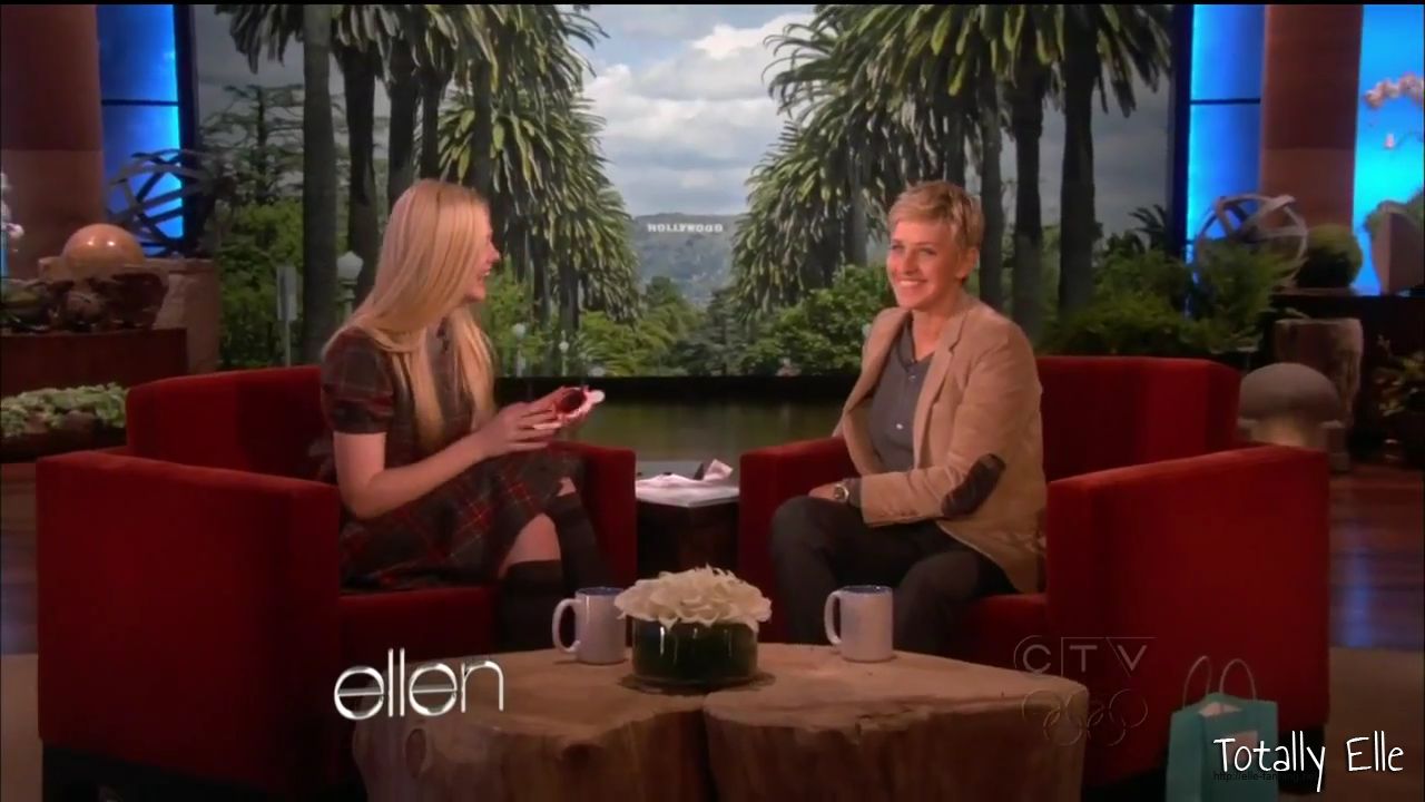 interviews_theellendegeneresshow2012Screencaps0645.jpg