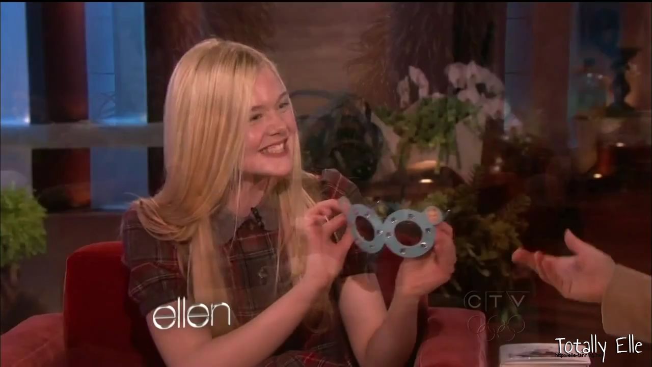 interviews_theellendegeneresshow2012Screencaps0647.jpg