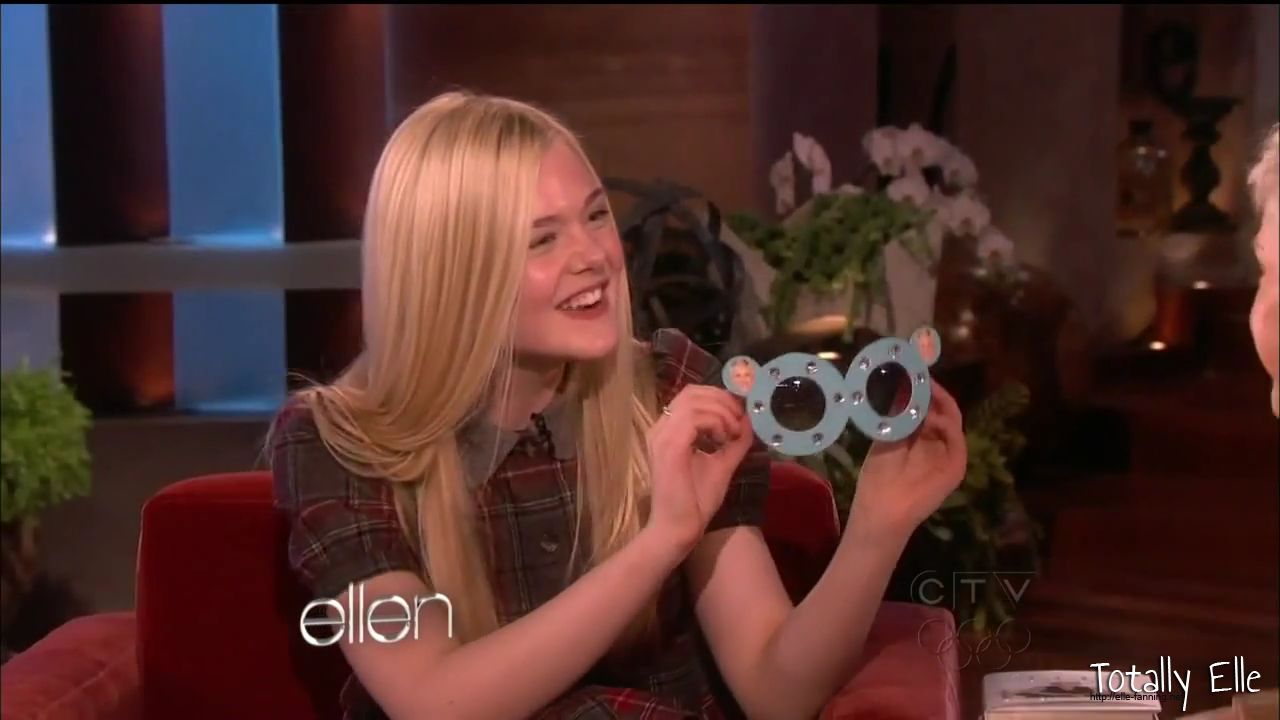 interviews_theellendegeneresshow2012Screencaps0648.jpg