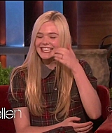 interviews_theellendegeneresshow2012Screencaps0224.jpg