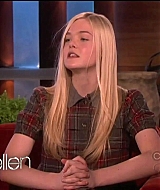 interviews_theellendegeneresshow2012Screencaps0425.jpg