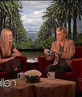 interviews_theellendegeneresshow2012Screencaps0561.jpg