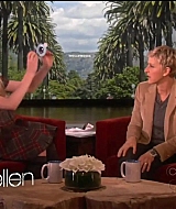 interviews_theellendegeneresshow2012Screencaps0568.jpg