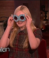 interviews_theellendegeneresshow2012Screencaps0575.jpg
