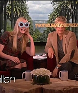 interviews_theellendegeneresshow2012Screencaps0596.jpg