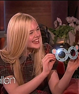 interviews_theellendegeneresshow2012Screencaps0649.jpg