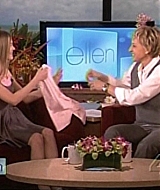 interviews_march13th09ellenshow380.jpg