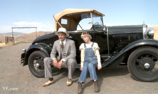 Behind the Scenes of Elle's Vanity Fair photoshoot, 2009.
