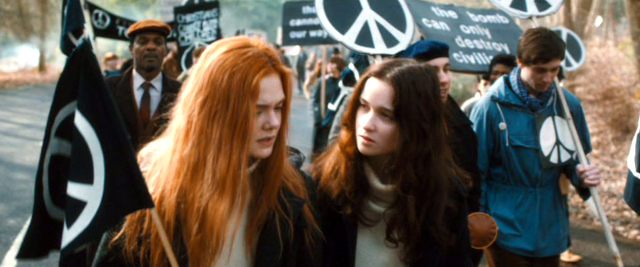 ellefanning_gingerrosa_1734.jpg
