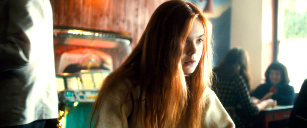 ellefanning_gingerrosa_2468.jpg