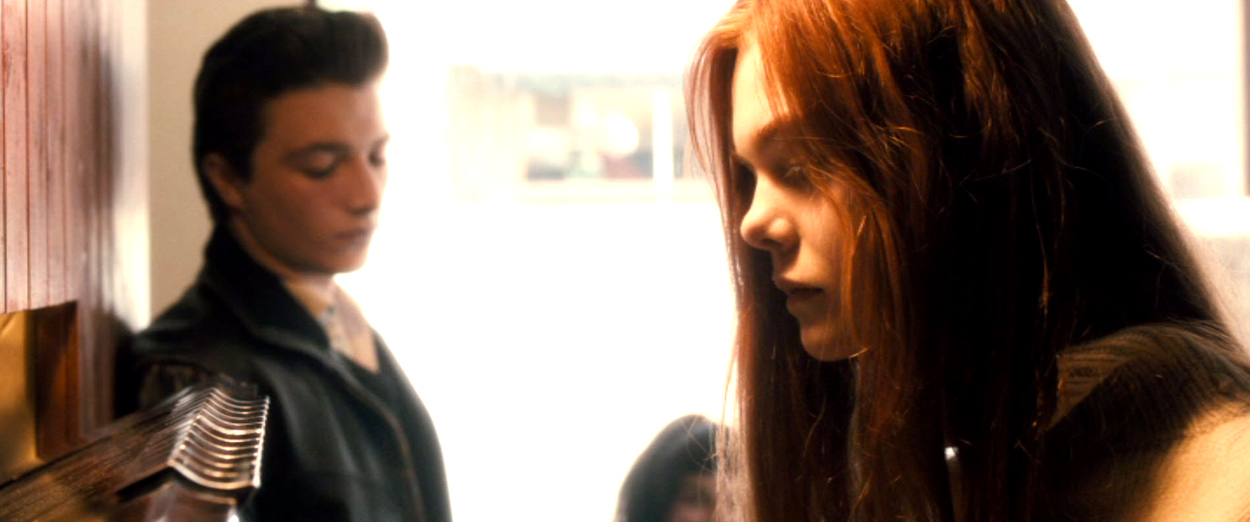ellefanning_gingerrosa_2518.jpg