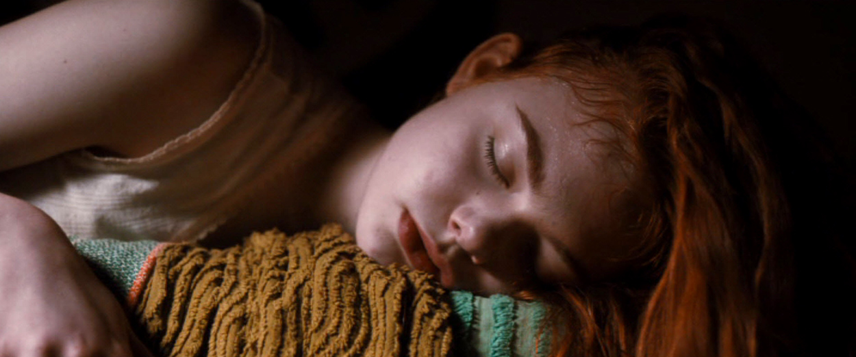 ellefanning_gingerrosa_2582.jpg