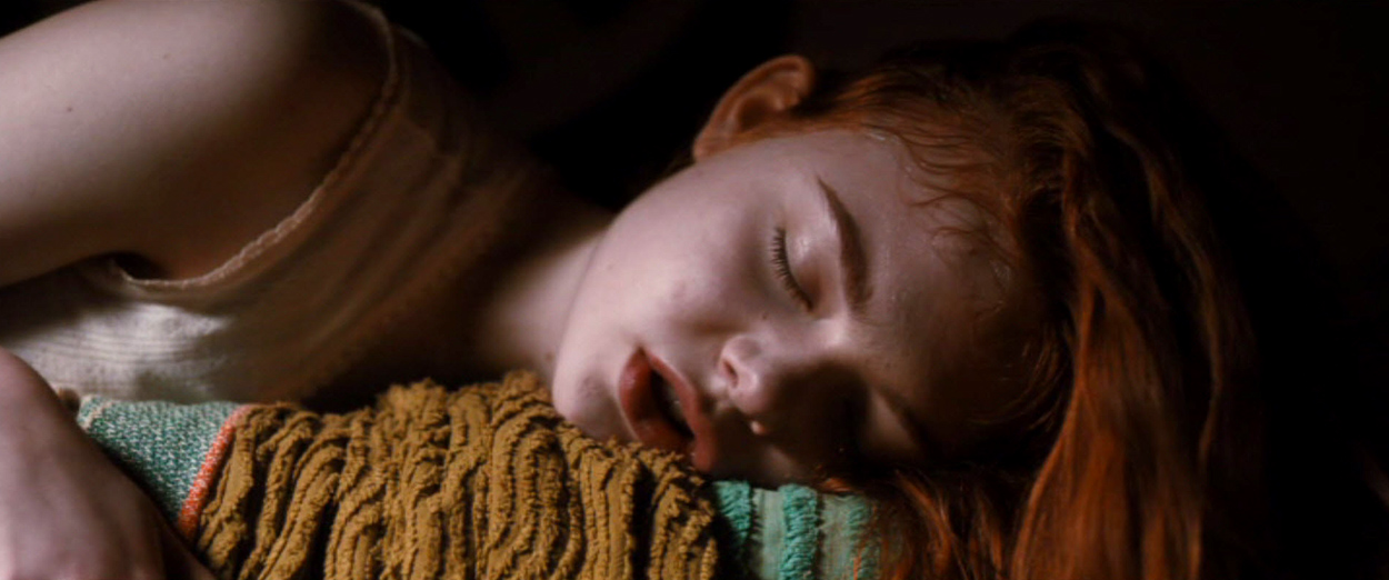 ellefanning_gingerrosa_2588.jpg