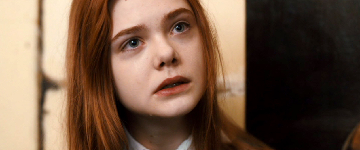 ellefanning_gingerrosa_2848.jpg