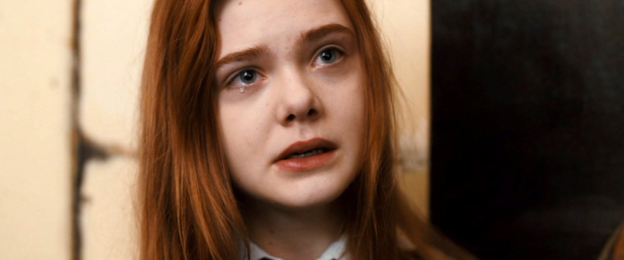 ellefanning_gingerrosa_2882.jpg