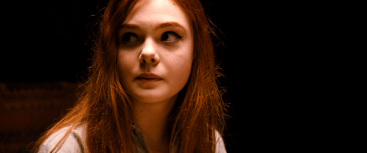 ellefanning_gingerrosa_3709.jpg