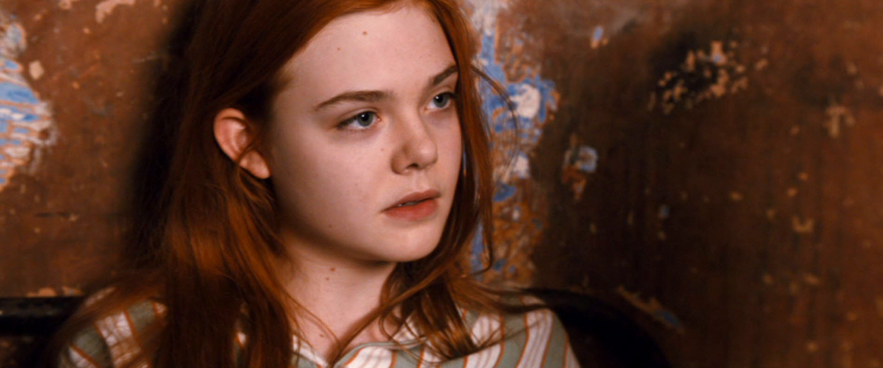 ellefanning_gingerrosa_3962.jpg